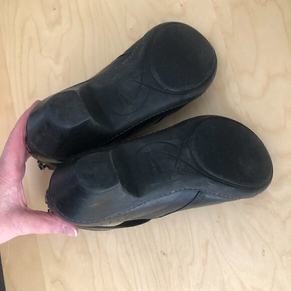 Danso Bonita Heeled Ankle Bootie - Picture 12 of 13